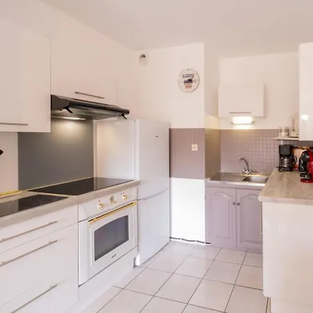 T3 Confort , A Pied, Garage Prive Dinard