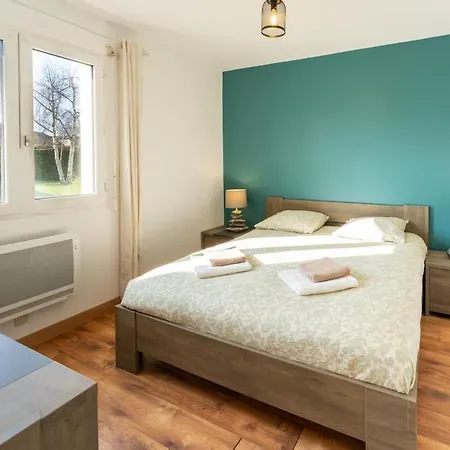 T3 Confort , A Pied, Garage Prive Apartment